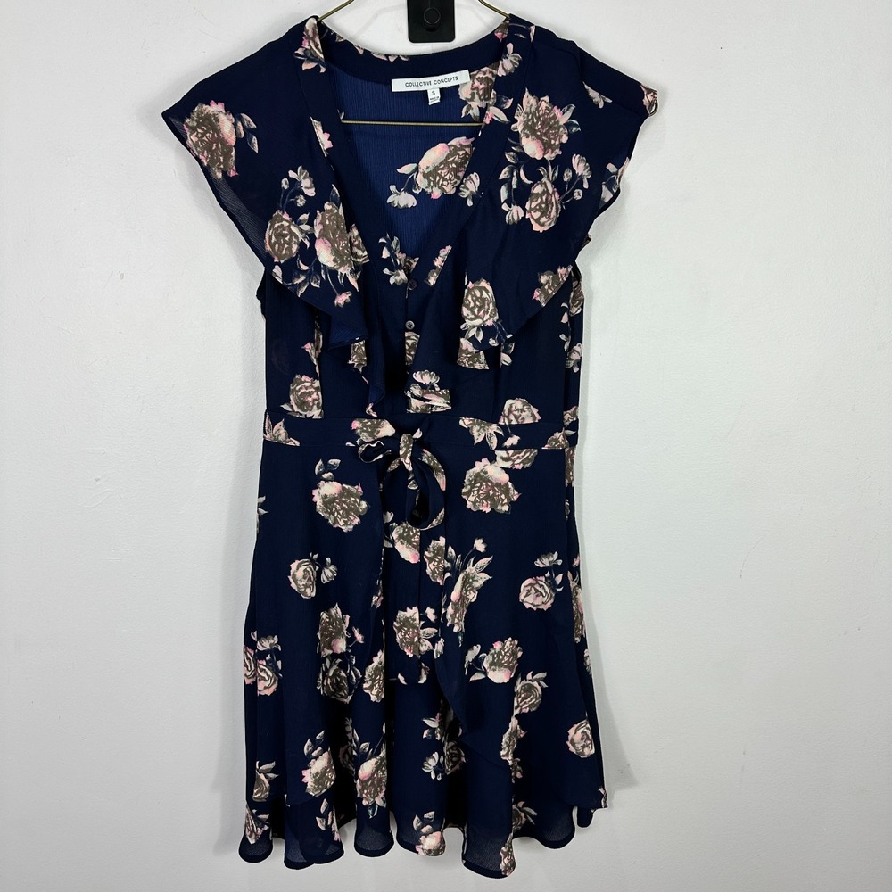 Collective Concepts Floral Dress Womens Small Navy Blue‎ Ruffle V-Neck Romantic
